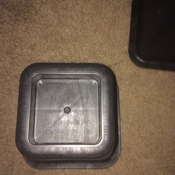 Bed risers - Picture 4 of 4